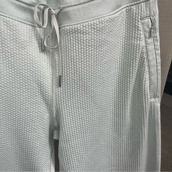 Lululemon Waffle Knit Joggers - Picture 2 of 5